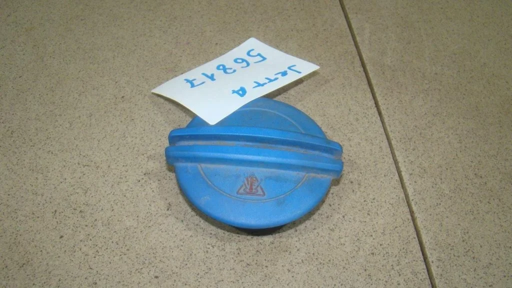 Крышка расширительного бачка Volkswagen Jetta 2013 A6