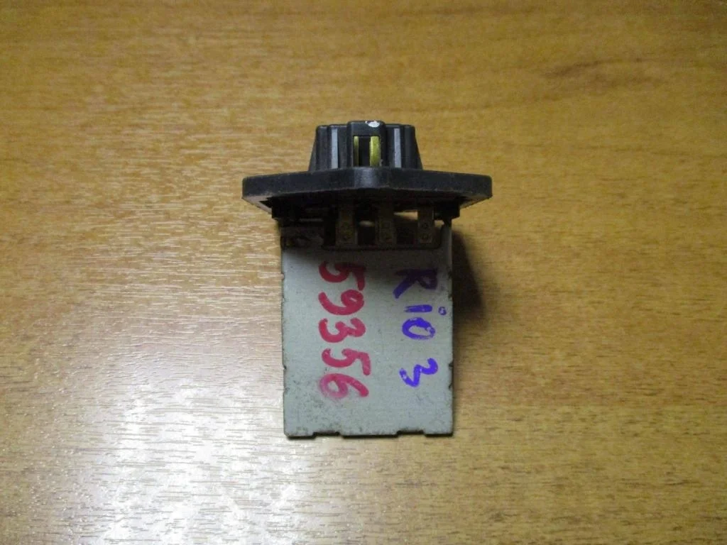 Резистор отопителя Kia RIO 3 UB, QB