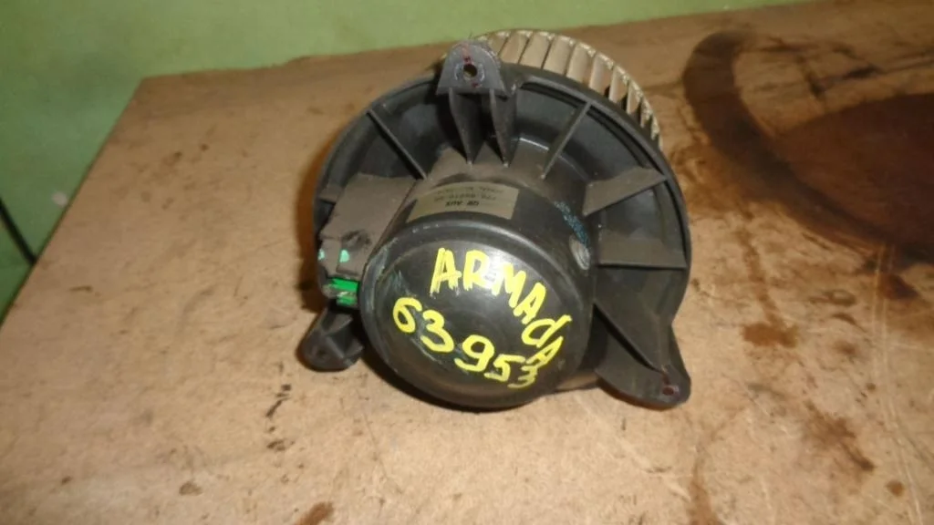 Моторчик печки Nissan Armada 2003 TA60