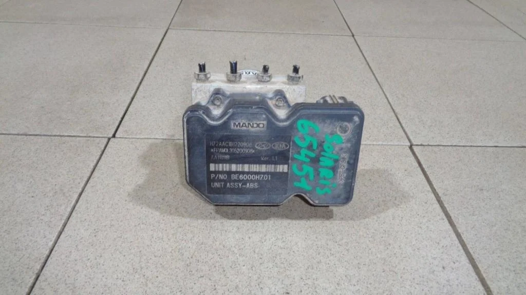 Блок abs Hyundai Solaris 1 2011 RB