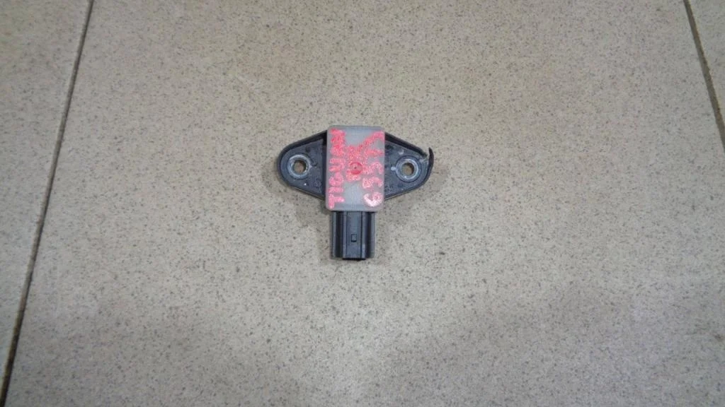 Датчик air bag Volkswagen Tiguan 2012