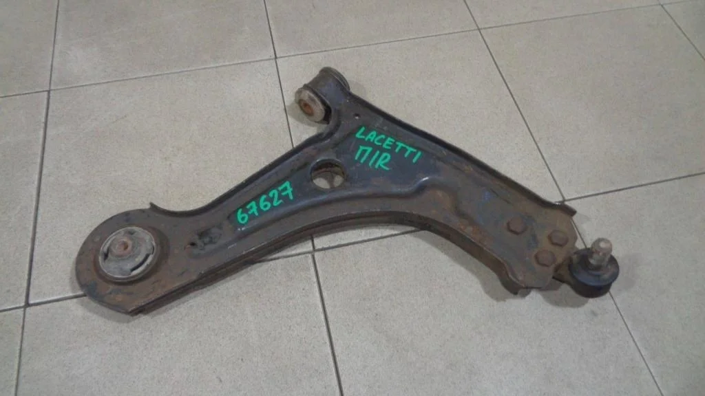 Рычаг передний правый Chevrolet Lacetti J200