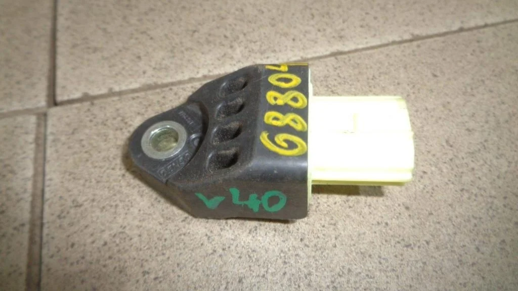 Датчик air bag Toyota Camry XV40