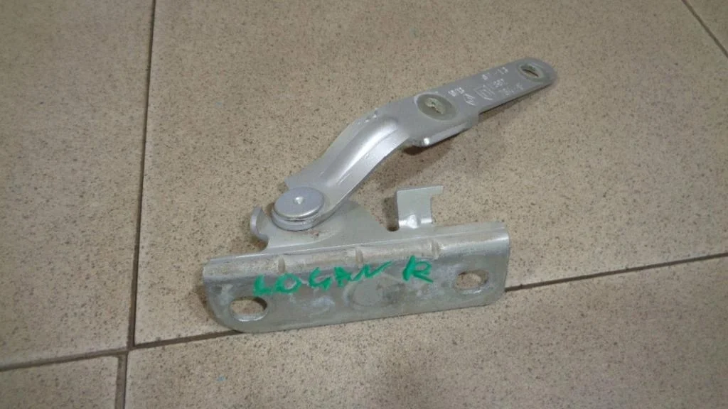 Петля капота правая Renault Logan 1 L90