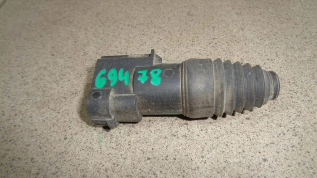 Выключатель концевой Opel Astra 2007 H