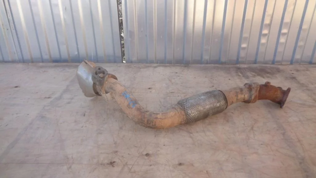 Приемная труба глушителя Kia Sorento 1 BL