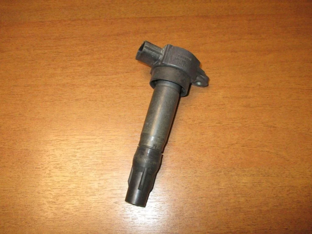 Катушка зажигания Mitsubishi Colt 2007 Z3