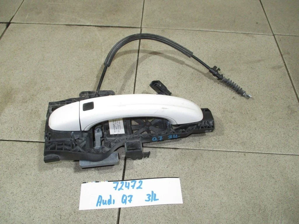 Ручка двери задней наружная левая Audi Q7 2008 (4L)