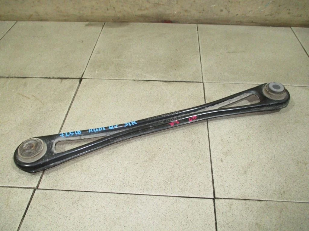 Рычаг задний поперечный Audi Q7 2008 4L