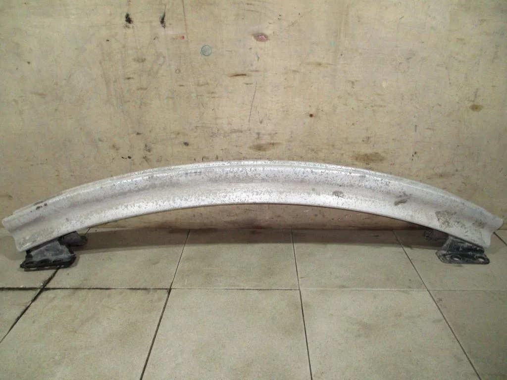Усилитель заднего бампера Audi Q7 2008 (4L)