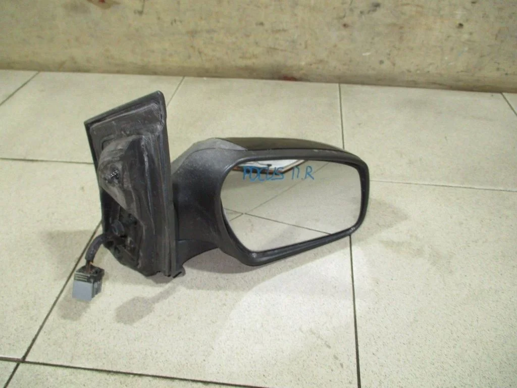 Зеркало правое электрическое Ford Focus 2007