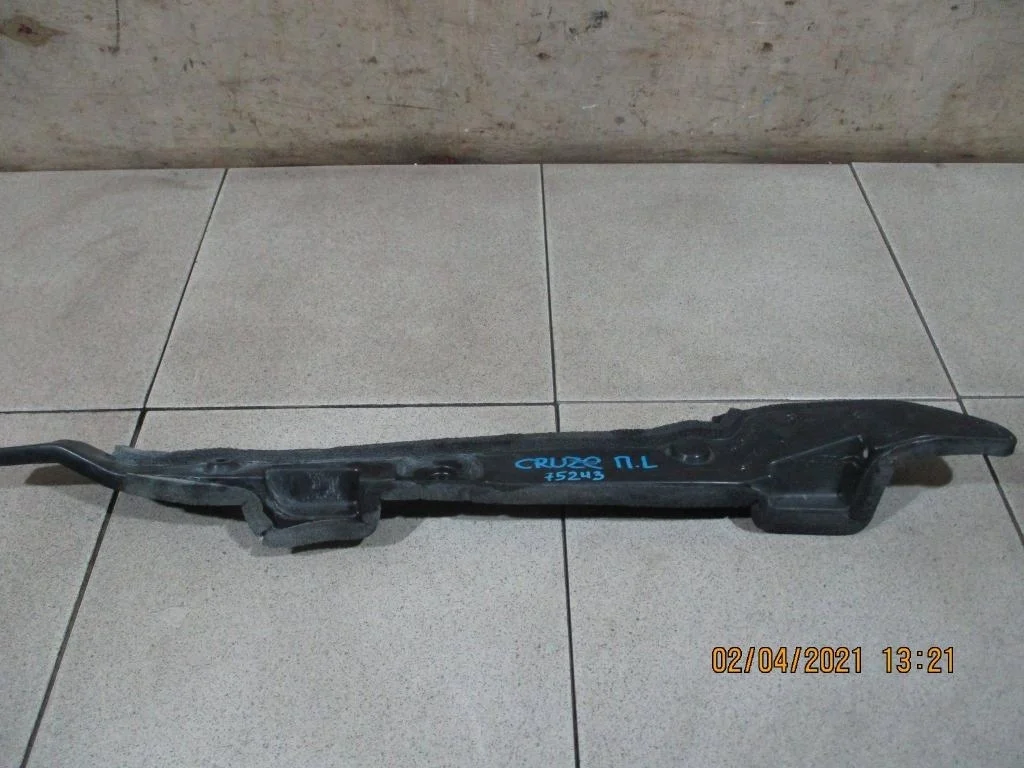 Пыльник (кузов наружные) Chevrolet Cruze 2012 (J300)