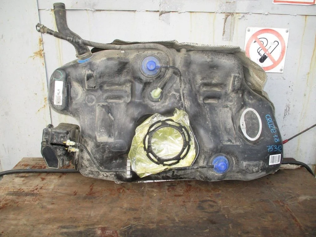 Бак топливный Chevrolet Cruze 2012 J300