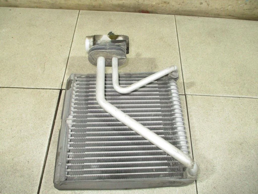 Испаритель кондиционера Chevrolet Aveo 2007 T250, T255