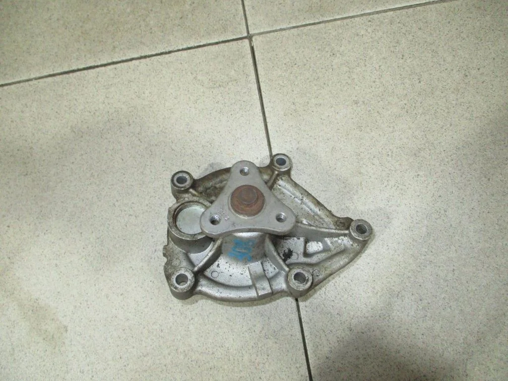 Помпа Peugeot 308 T7