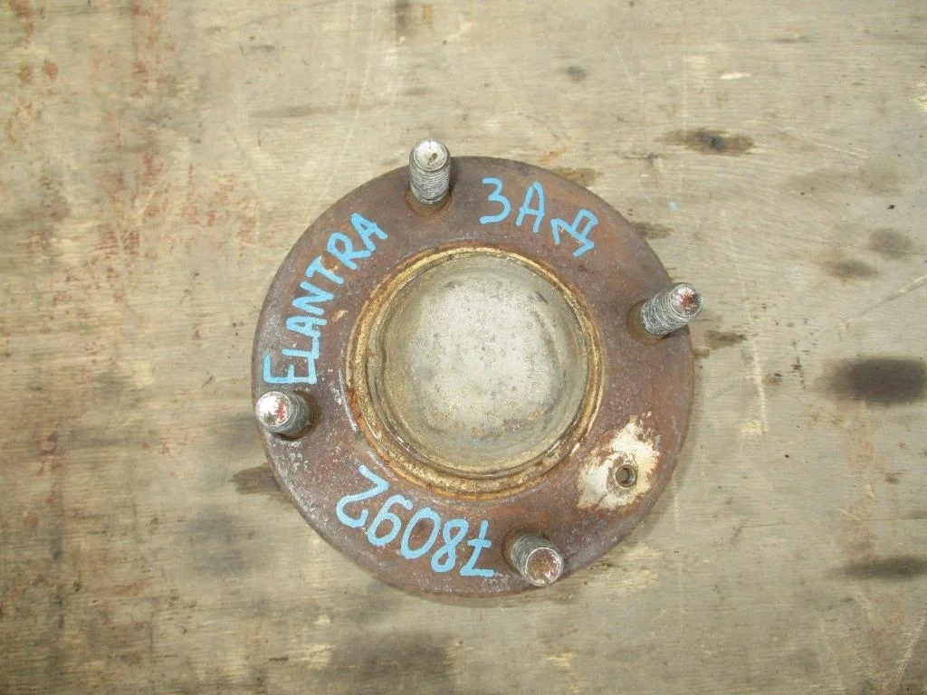 Ступица задняя Hyundai Elantra 2001 XD