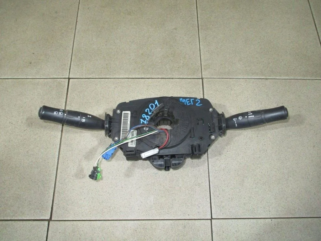 Переключатель подрулевой сборе Renault Megane 2 2008