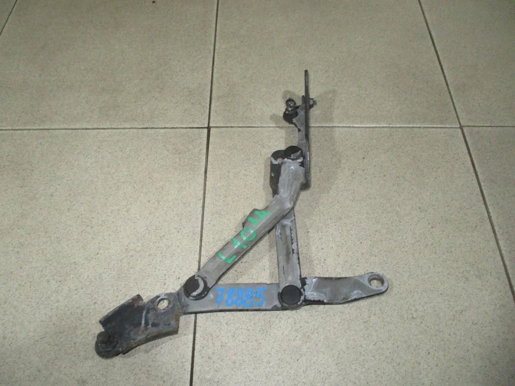 Петля крышки багажника Mitsubishi Lancer 10 (CY)