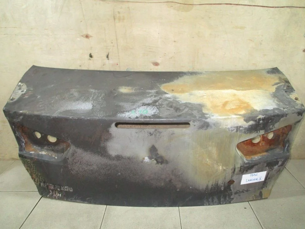 Крышка багажника Mitsubishi Lancer 10 2007 (CY)