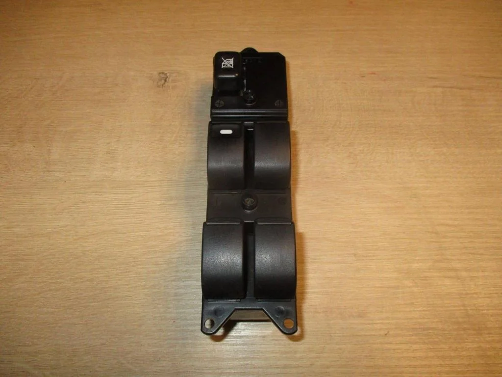 Блок управления стеклоподъемниками Mitsubishi Lancer 9 2009 (CS)