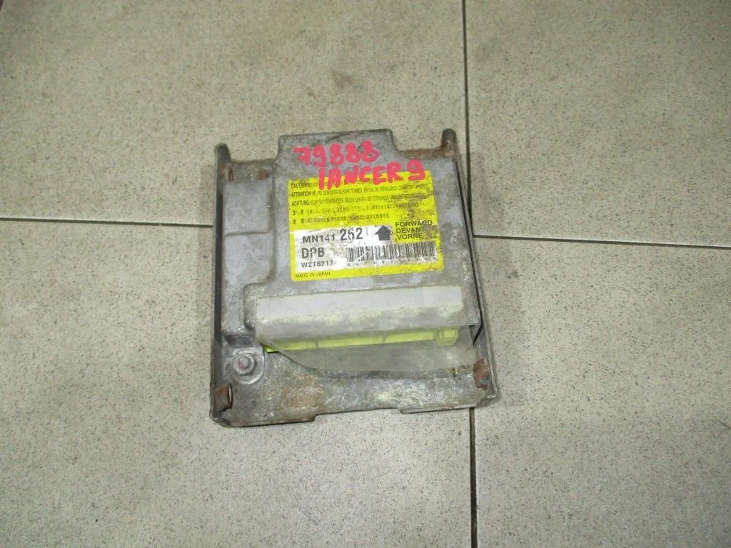 Блок управления air bag Mitsubishi Lancer 9 2009 (CS)