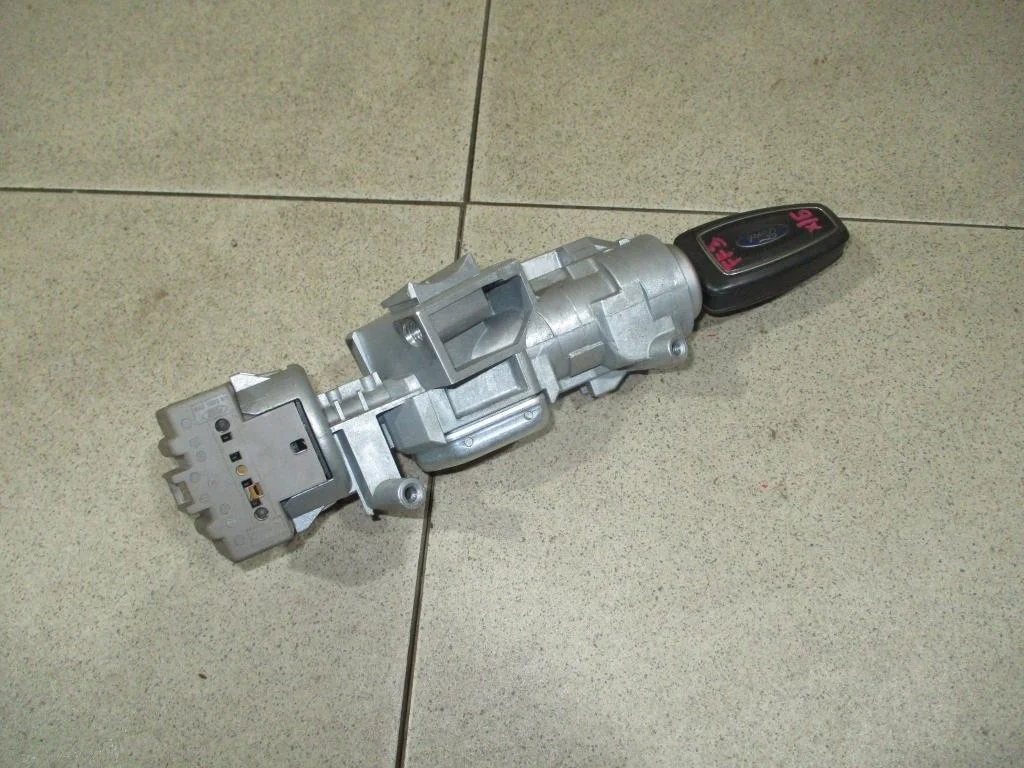 Замок зажигания Ford Focus 2012 III