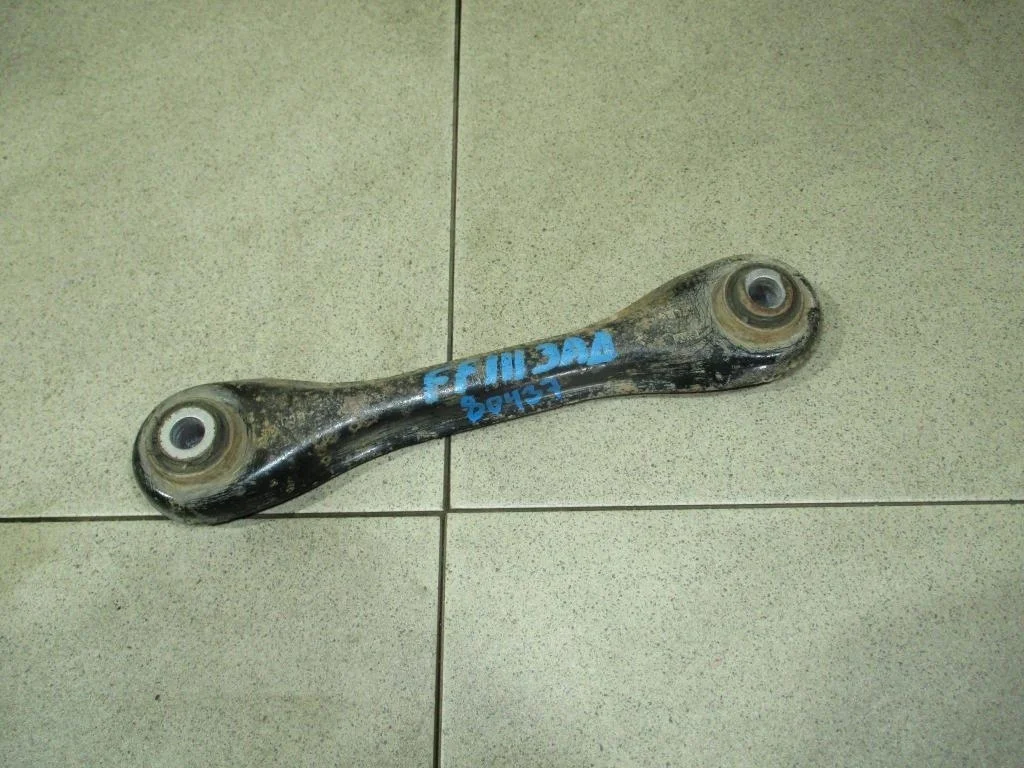 Рычаг задний поперечный Ford Focus 3