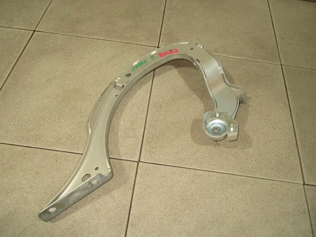 Петля крышки багажника Renault Symbol 1