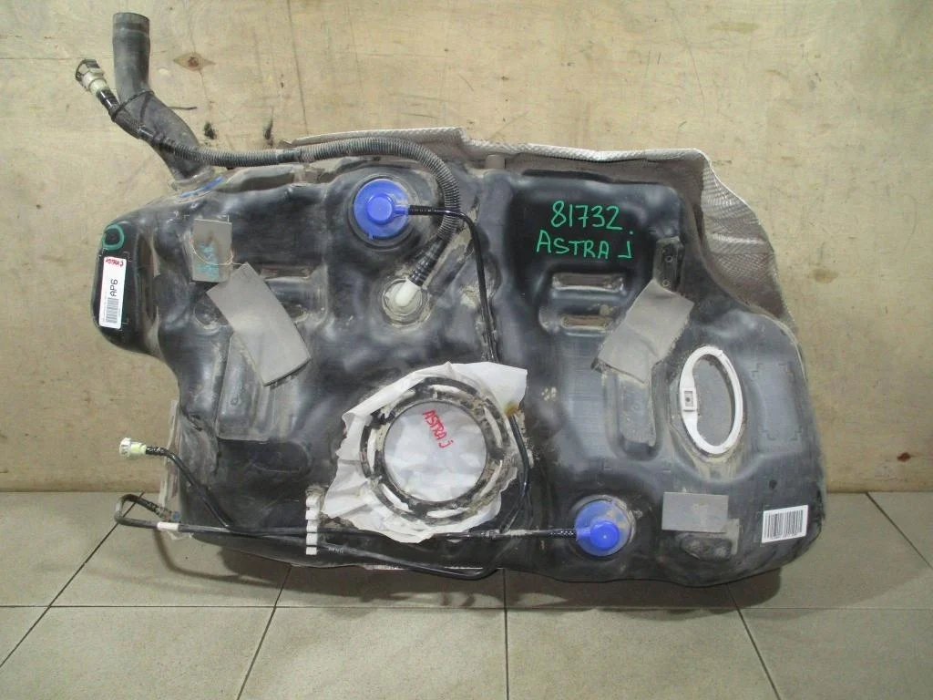 Бак топливный Opel Astra J
