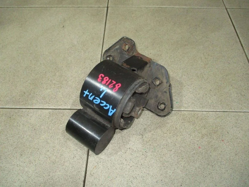 Опора двигателя левая Hyundai Accent LC