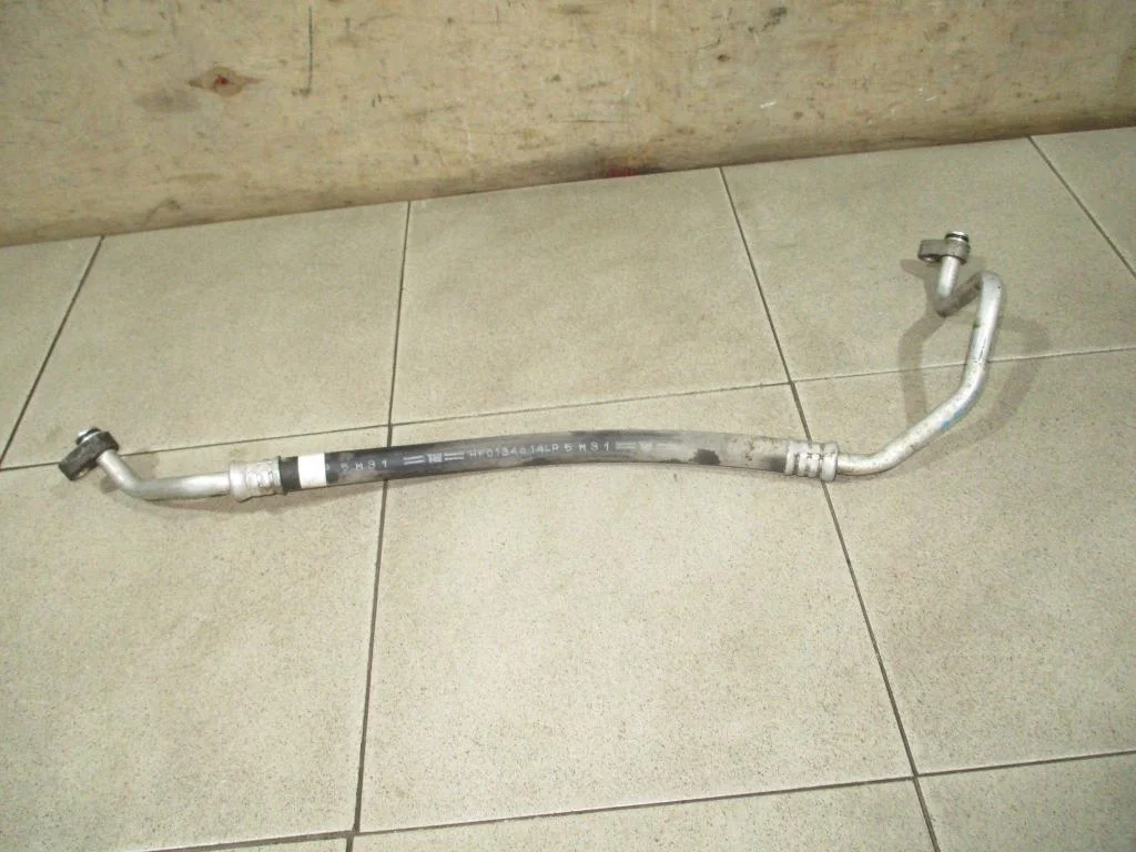 Трубка кондиционера Toyota Corolla 2010 E150