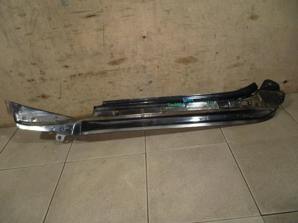 Кронштейн крепления крыла Volkswagen Touareg 1 GP