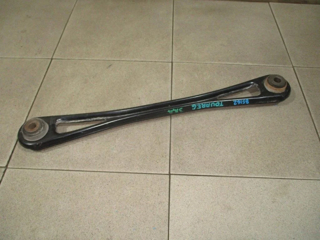 Рычаг задний поперечный Volkswagen Touareg 1 GP