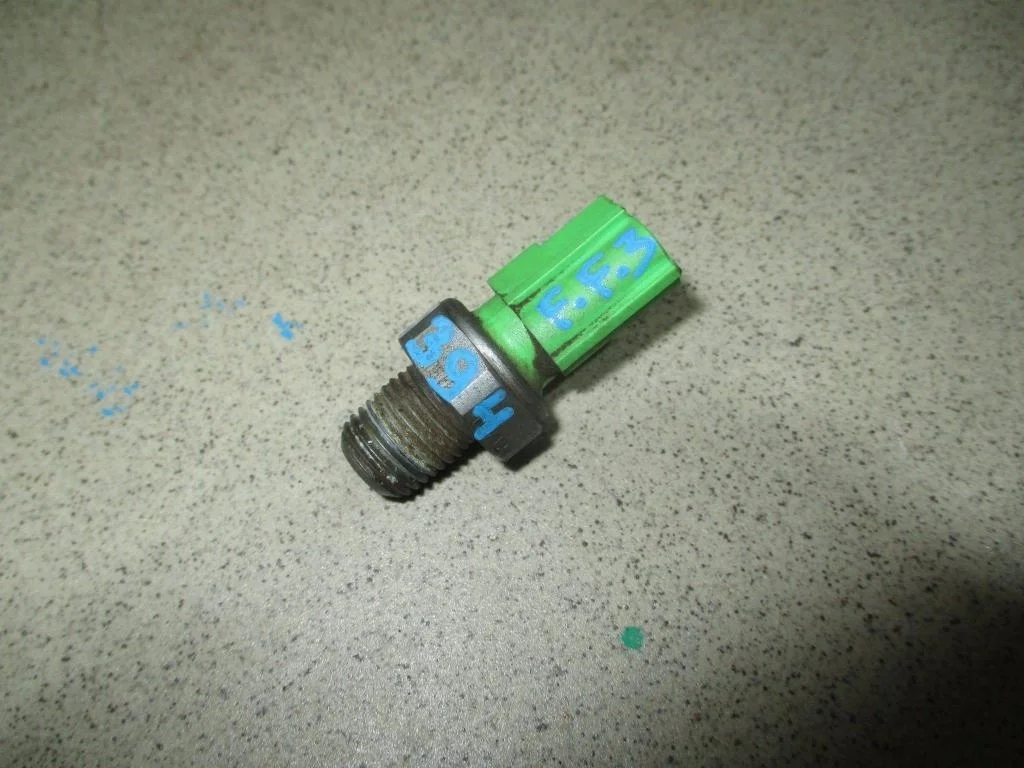 Датчик давления масла Ford Focus 3