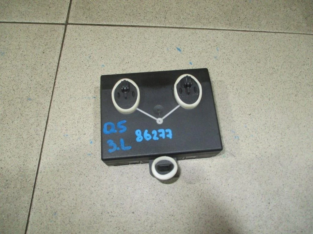 Блок комфорта Audi Q5 8R