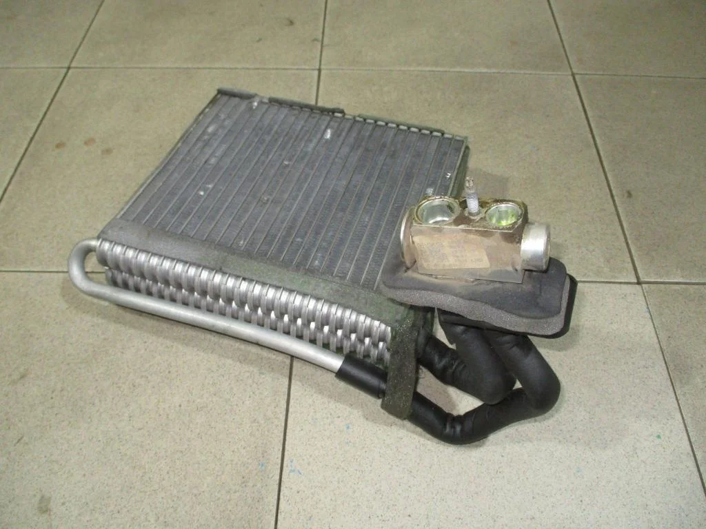 Испаритель кондиционера Ford Focus 3