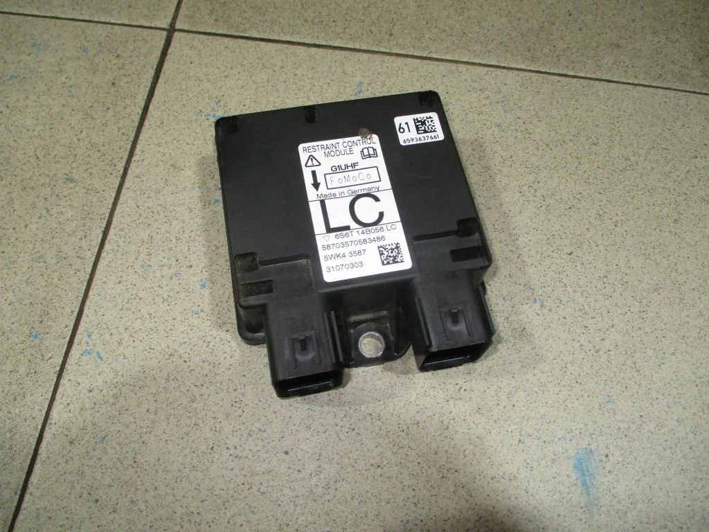 Блок управления air bag Ford Fusion CBK