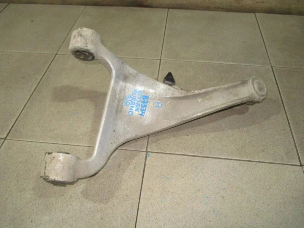 Рычаг задний верхний правый Nissan Murano 2010 Z51