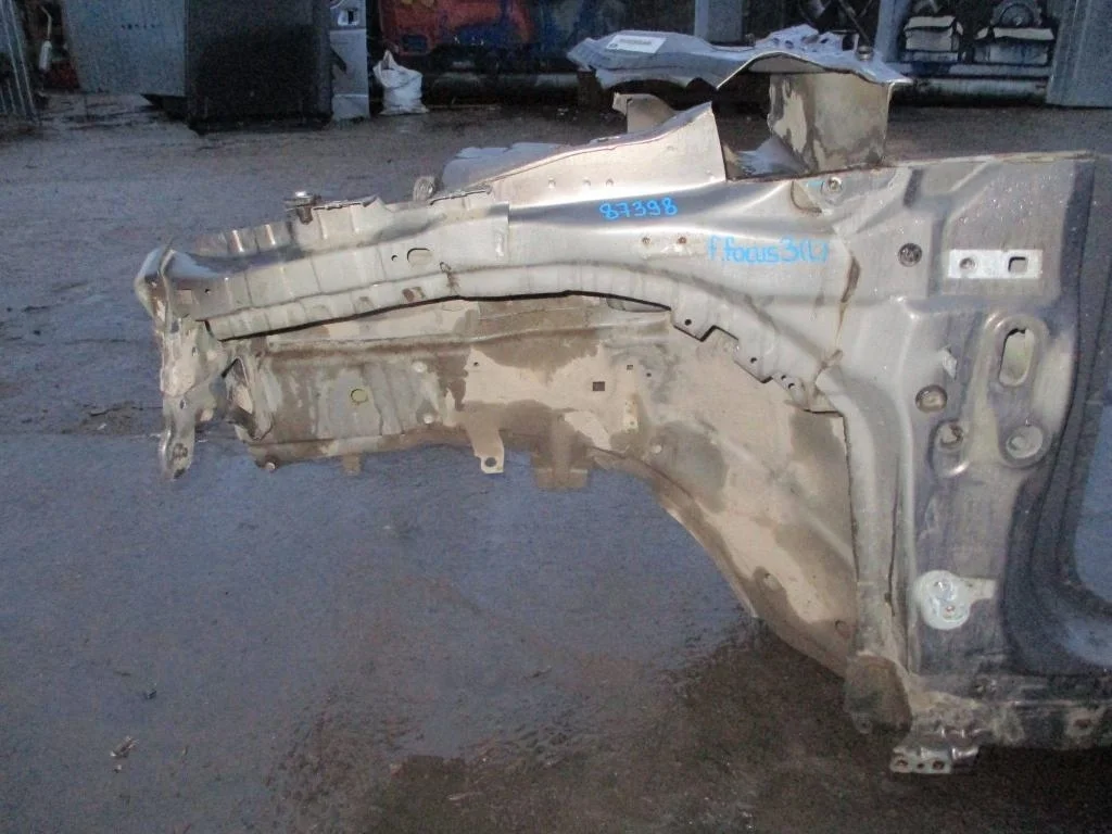 Лонжерон передний левый Ford Focus 3