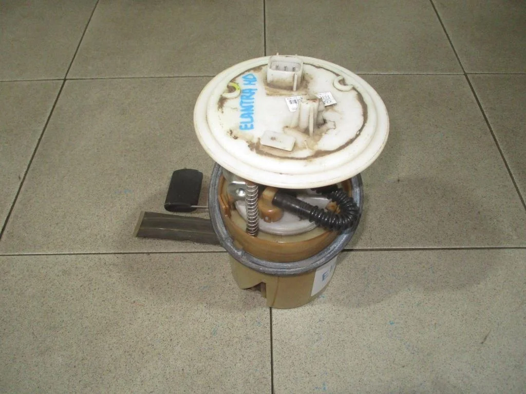 Насос топливный Hyundai Elantra HD