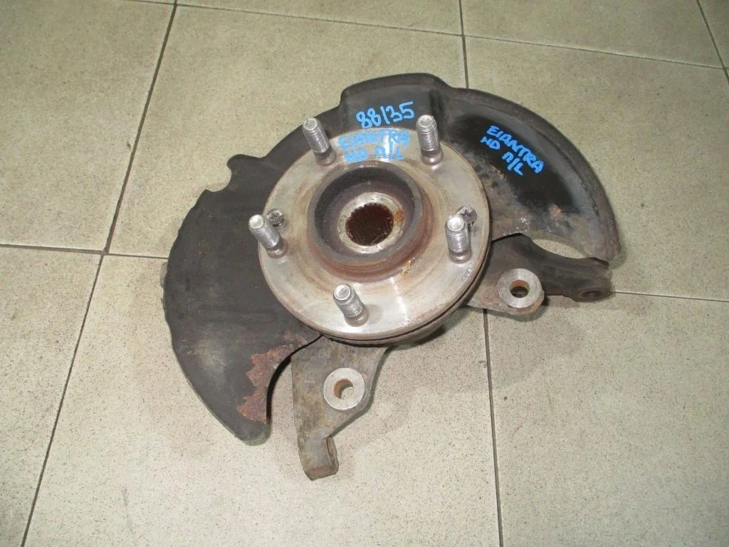 Кулак поворотный передний левый Hyundai Elantra HD