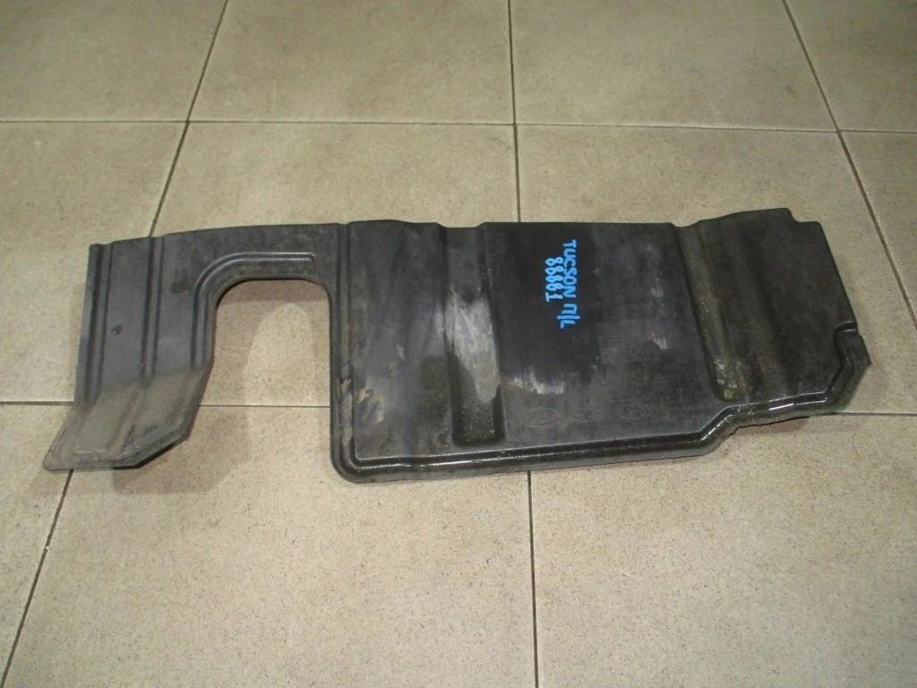 Пыльник двигателя боковой левый Hyundai Tucson 1 2007 JM