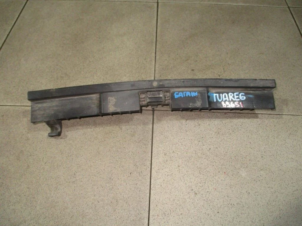 Кронштейн Volkswagen Touareg 1 GP