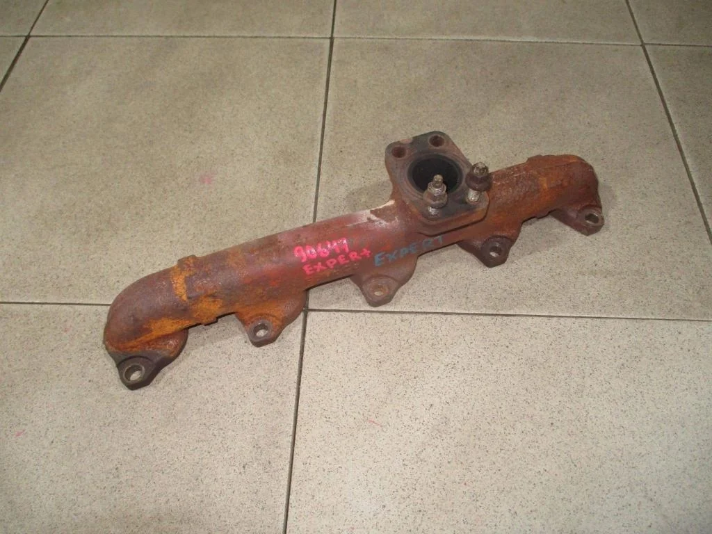 Коллектор выпускной Peugeot Expert 2013 VF3V