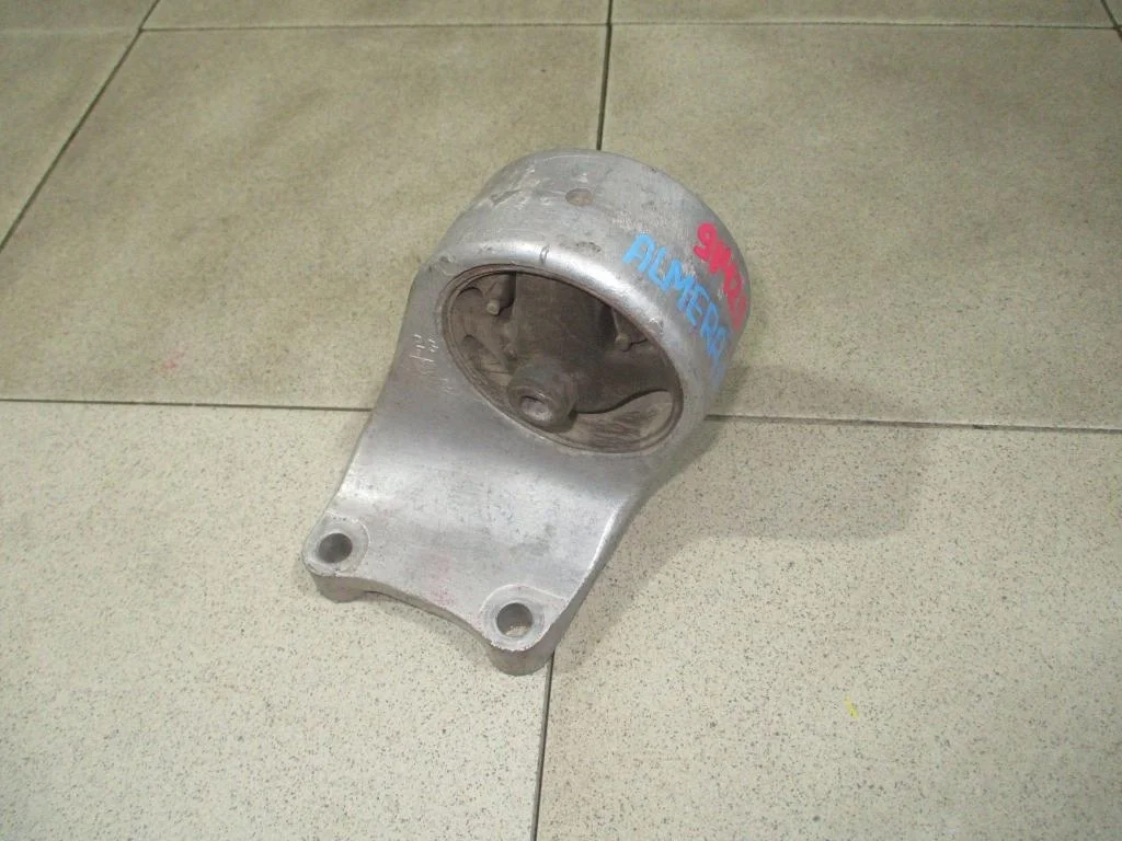 Опора кпп левая Nissan Almera 2005 N16