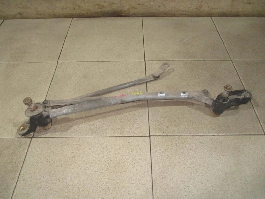 Трапеция стеклоочистителей Nissan Almera 2005 (N16)