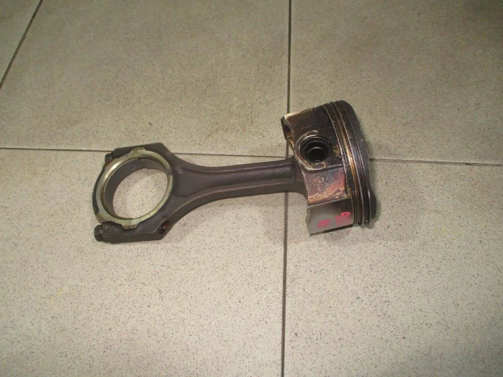 Поршень с шатуном Lexus RX350 XU30