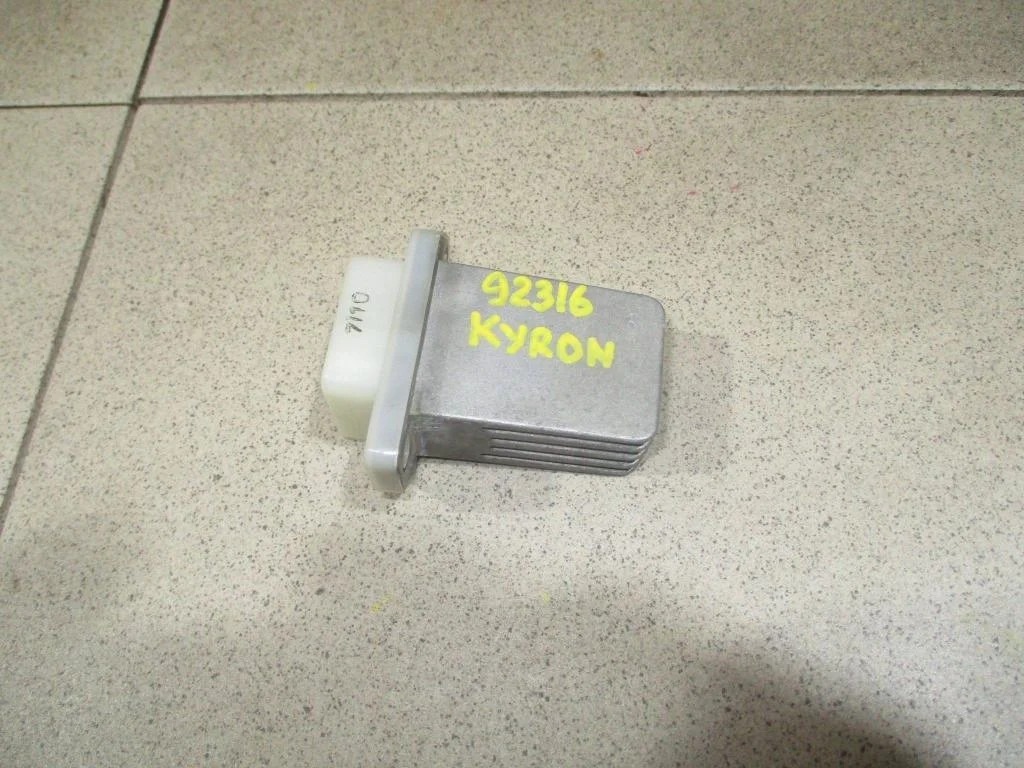 Резистор отопителя SsangYong Kyron 2008 DJ