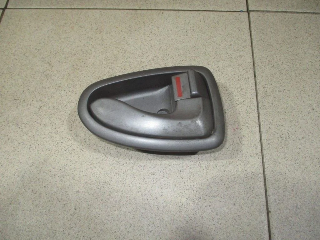 Ручка двери внутренняя правая Hyundai Accent (LC)