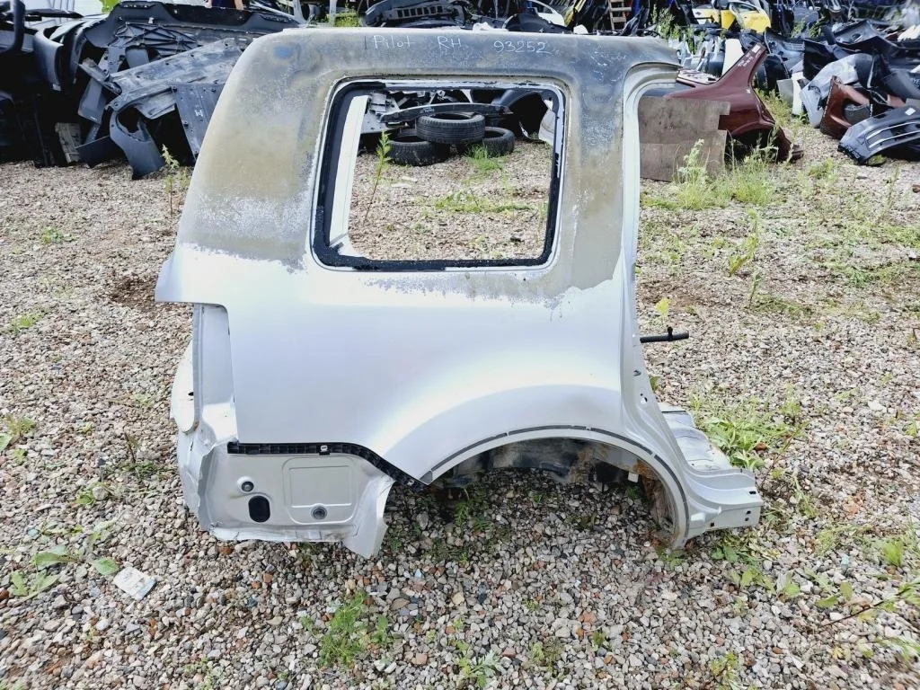 Крыло заднее правое Honda Pilot 2 2008 YF